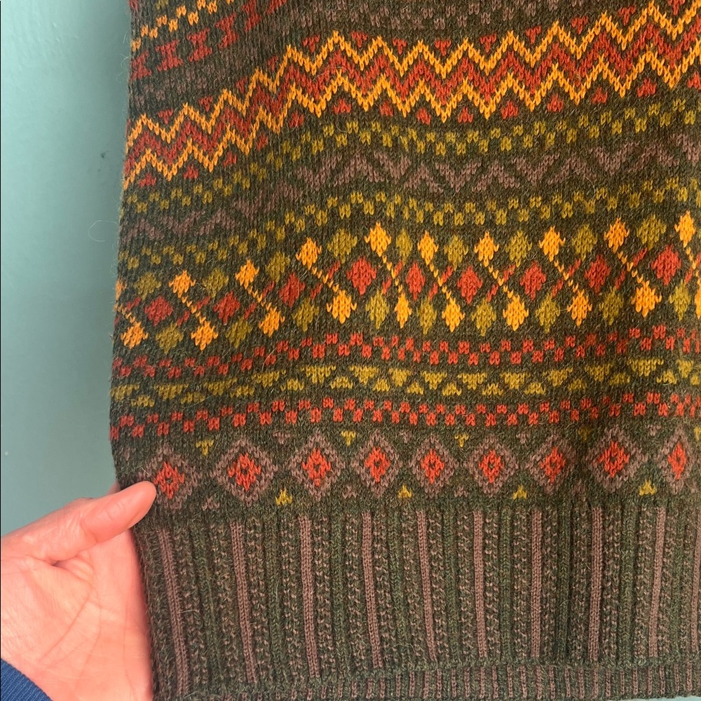 Lacoste Men's V-Neck Sweater Vest - Brown and Orange Pattern - Picture 4 of 7